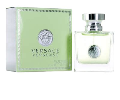 versace svetla voda cena